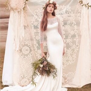 Mikaella Bridal Ivory Long-Sleeve Lace Bodice Gown size 10 NWOT